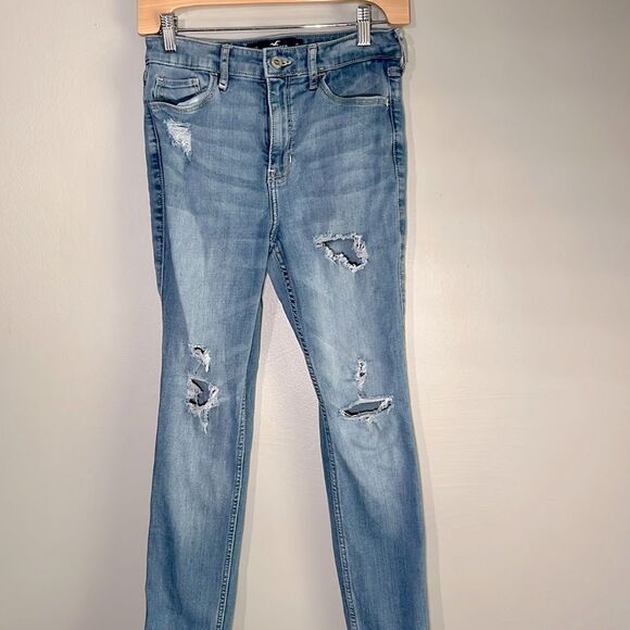 Hollister high rise super skinny distressed denim jeans size 28 x 28 - Picture 3 of 7